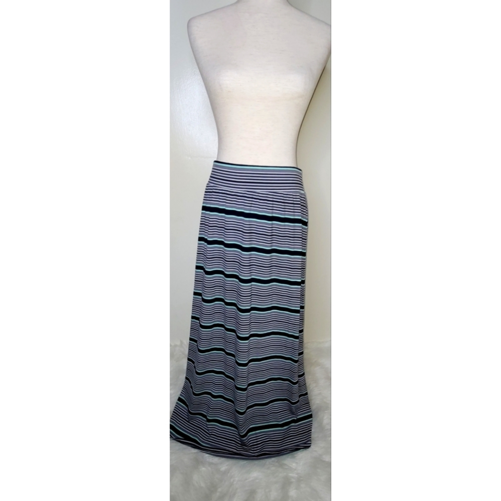 GAP Factory Navy/Grey/White/Green Striped Maxi small